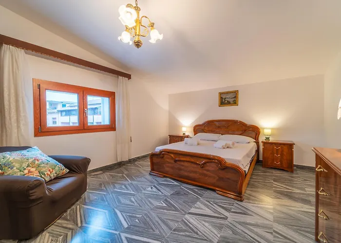 Brorent Domo De Aurora